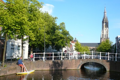 250519 Suppen in Delft met zicht op Nieuwe Kerk (1)